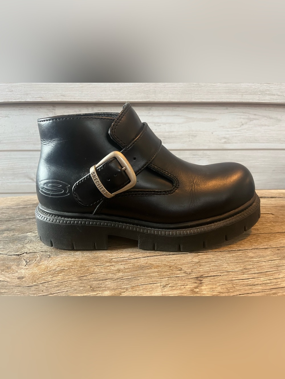 VINTAGE SKECHERS SN 6909 BLACK LEATHER CHUNKY PLATFORM BOOTS.